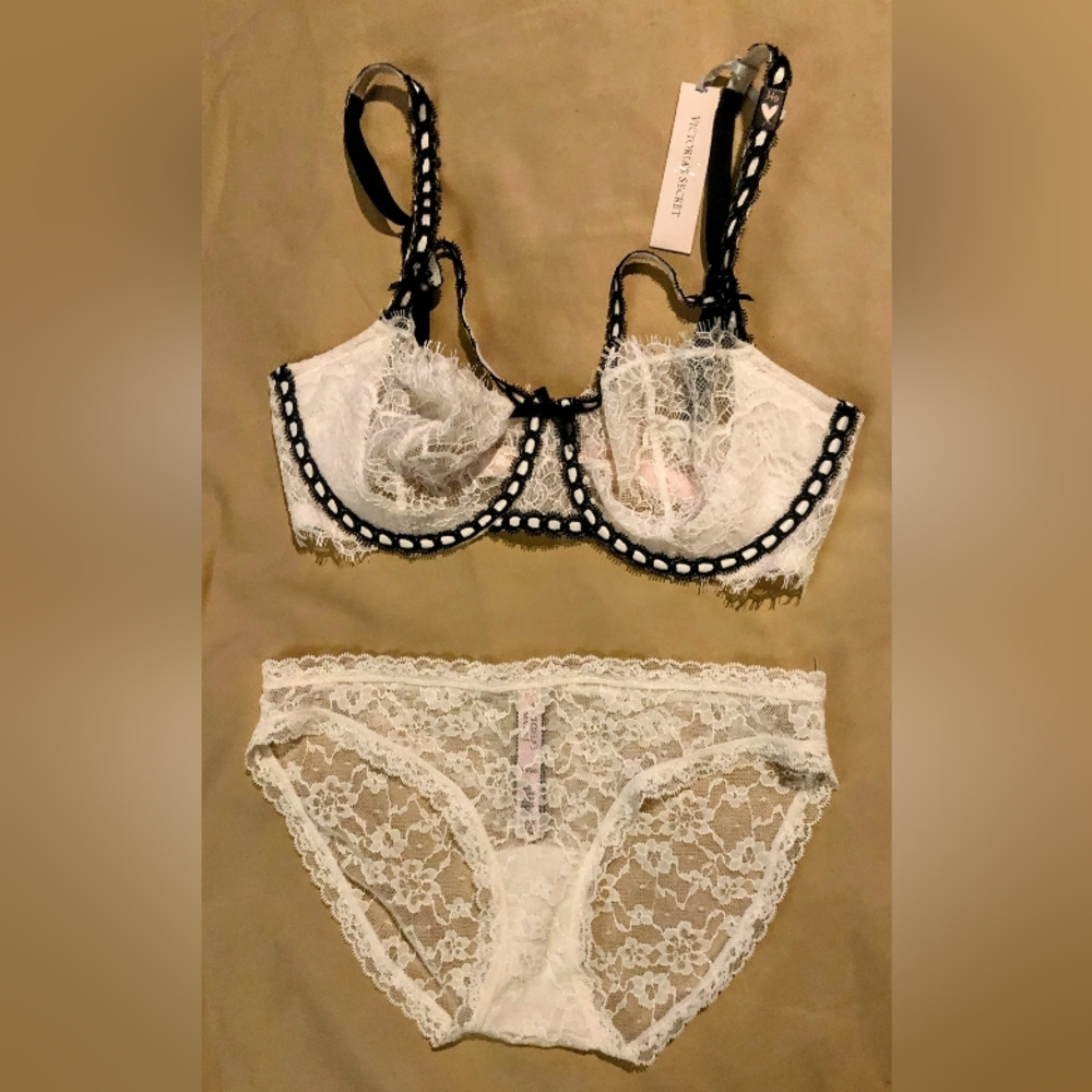 COPY - BNWT Victoria's Secret 34D bra and panty set